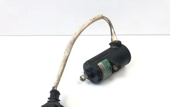 Volkswagen PASSAT B5 Accelerator pedal position sensor 0281002286 028907475AJ