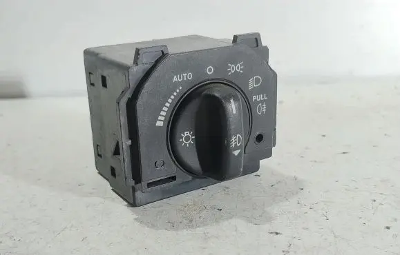 Jaguar S-Type Light switch XR83-11654-AC