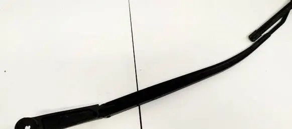 Hyundai ix35 Front wiper blade arm