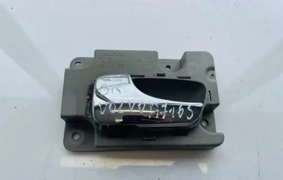 Volvo S70 V70 V70 XC Rear door interior handle 9152499