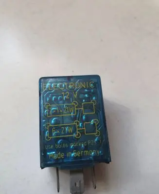 Volkswagen PASSAT B3 Light relay 4DM00336000 4DM00442004 74424