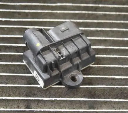 Mercedes-Benz Sprinter W906 Glow plug pre-heat relay A6519003802