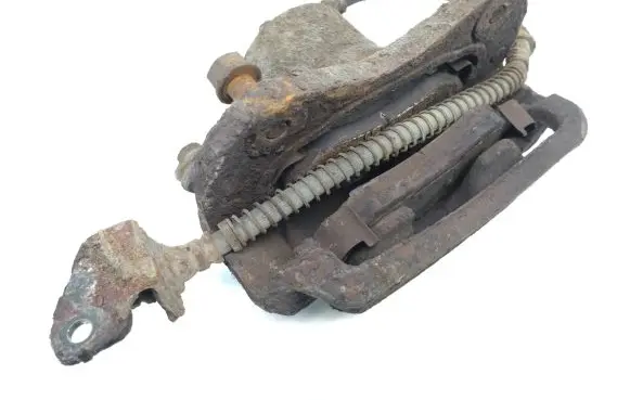Hyundai Tucson JM Front brake caliper