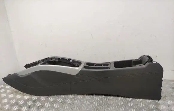 Audi A4 S4 B8 8K Center console