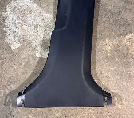 Lexus ES VII XZ10 (B) pillar trim (bottom) 6241333150