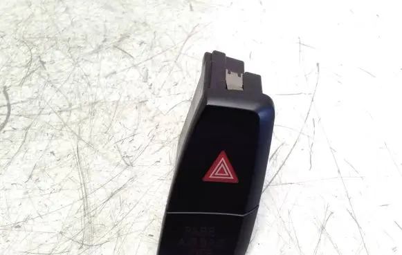 Audi A4 S4 B8 8K Hazard light switch 8K2941509A 095082812