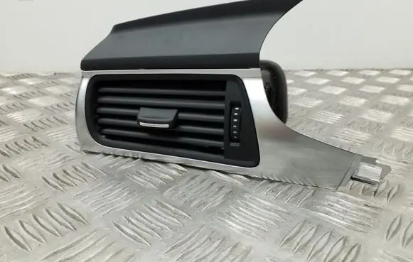 Audi A6 S6 C7 4G Dashboard side air vent grill/cover trim 4G1820901