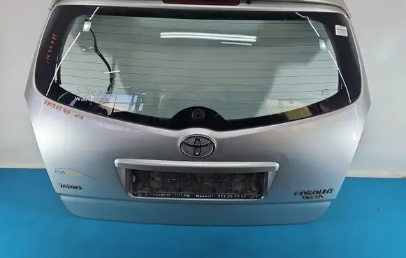 Toyota Corolla Verso E121 Tailgate/trunk/boot lid IMPRK1533691