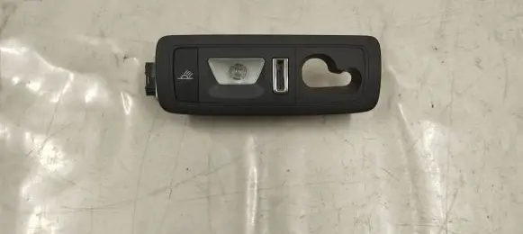Porsche Cayenne (92A) Rear seat light 7p5947292k