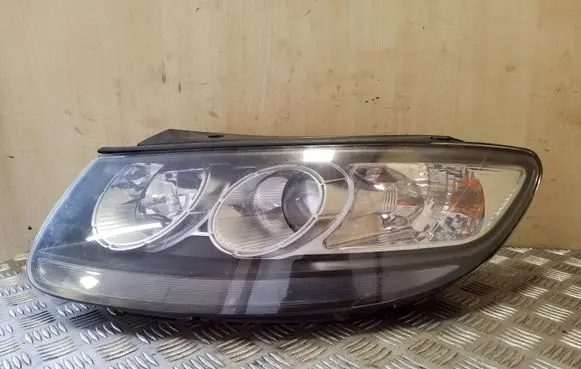 Hyundai Santa Fe Headlight/headlamp 921012BXXX