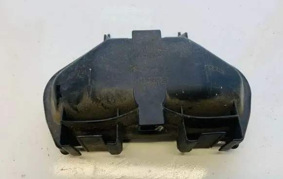 Audi A4 S4 B5 8D Headlight/headlamp dust cover 1305219063