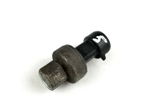 Air conditioning (A/C) pressure sensor
