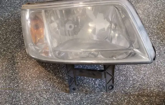 Volkswagen Transporter - Caravelle T5 Headlight/headlamp