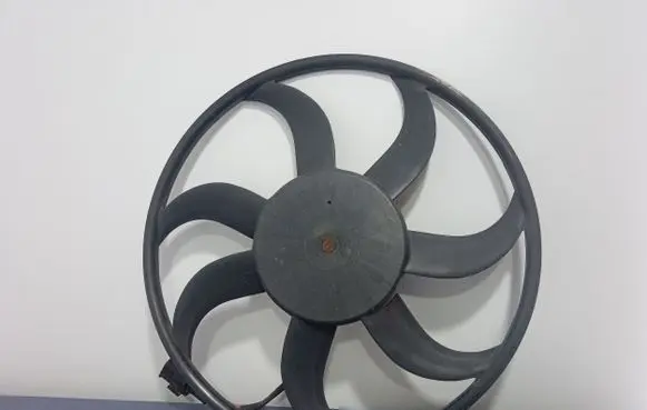 BMW X6 E71 Electric radiator cooling fan 7616103