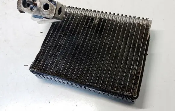 Peugeot 308 Heater blower radiator 17867690089