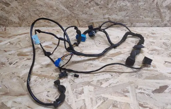 Jaguar XK8 - XKR Front door wiring loom LJE3190AA