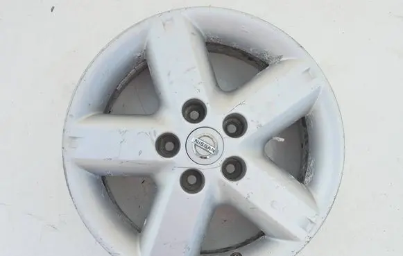 Nissan X-Trail T30 R16 alloy rim 