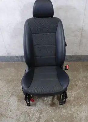 Mercedes-Benz B W245 Front passenger seat XCXAXRXTXE