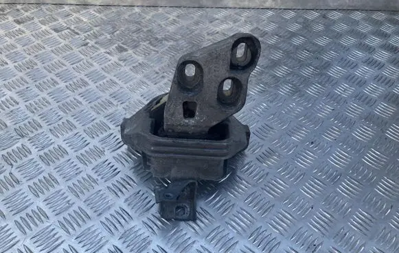 Mercedes-Benz A W176 Engine mount vacuum valve A2462400217