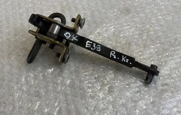BMW 5 E39 Front door check strap stopper 51218193447 512181933471 81934471