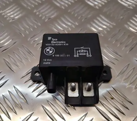 BMW 6 F06 Gran coupe Coolant fan relay 9198302