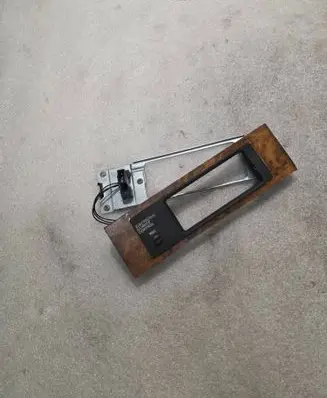 Audi V8 Climate control/heater control trim 441820325