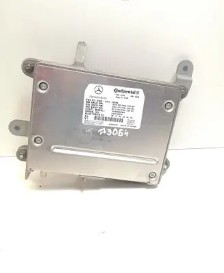 Mercedes-Benz S W221 Bluetooth control unit module A2168206526 A2215454640