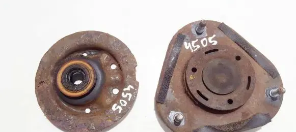 Toyota Corolla Verso AR10 Coil spring mount 