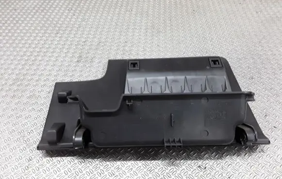 Volkswagen Tiguan Glove box 5M1858719F