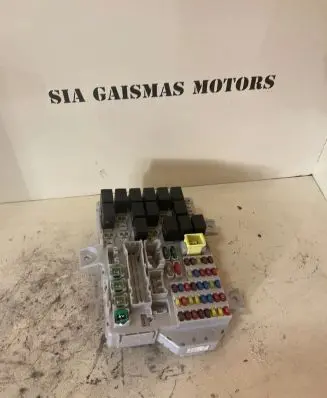 Mitsubishi Colt Fuse box set MN108319 0127