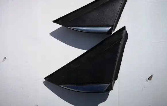 Renault Megane IV Front arch trim 