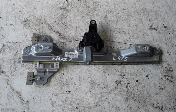 Nissan Qashqai Rear door window regulator with motor 827014EA0A