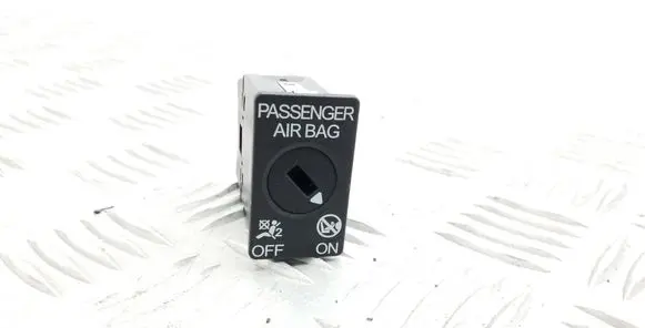 Volkswagen Golf VII Passenger airbag on/off switch 5C5919237