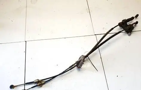 Nissan Almera Tino Gear shift cable linkage 