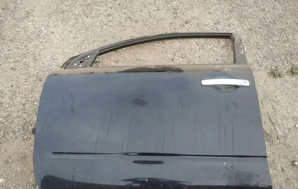 Nissan Murano Z50 Front door juodos