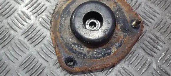 Mitsubishi Space Star Coil spring mount 