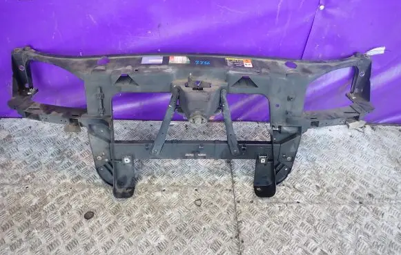 Ford Mondeo Mk III Front piece kit 1S7X8242