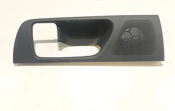 Toyota Avensis T250 Rear door handle trim 6761805040