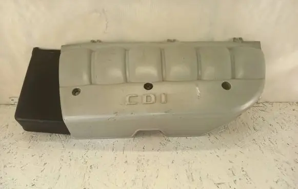 Mercedes-Benz E W210 Engine cover (trim) 0132901