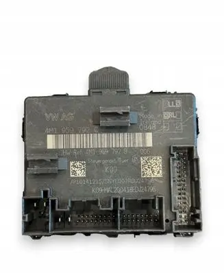 Volkswagen Touareg III Door control unit/module 4M1959792C
