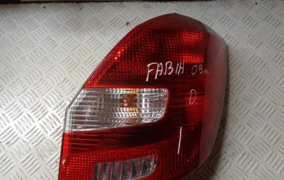 Skoda Fabia Mk2 (5J) Rear/tail lights 5J6945096 5J6945096A 5J6945112