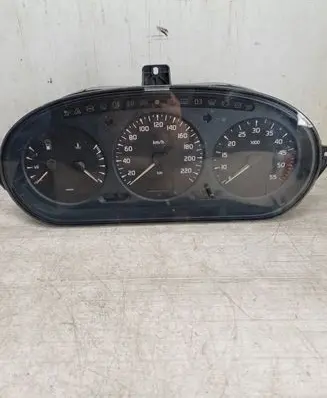 Renault Megane I Speedometer (instrument cluster) 215781612