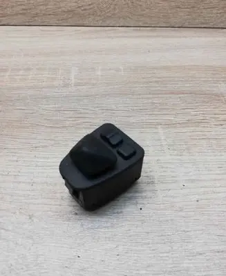 BMW 3 E46 Wing mirror switch 8373732