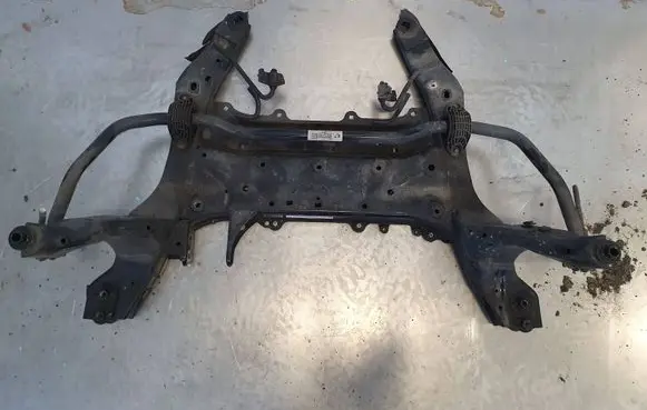 BMW 2 F45 Engine mount bracket 4097788