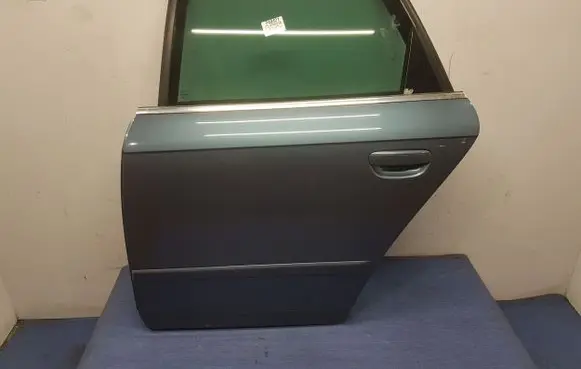 Seat Exeo (3R) Rear door LW7Z