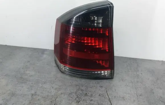 Opel Vectra C Rear/tail lights 13130645