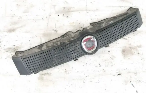 Fiat Panda II Front grill