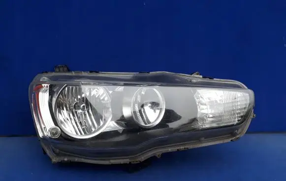 Mitsubishi Lancer X Headlight/headlamp