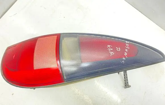 Renault Laguna I Rear/tail lights