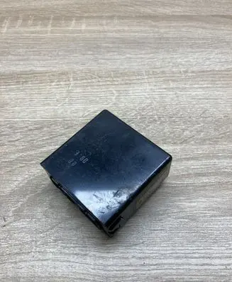 Toyota Yaris Air conditioner control unit module 886500D040 MB2772000310